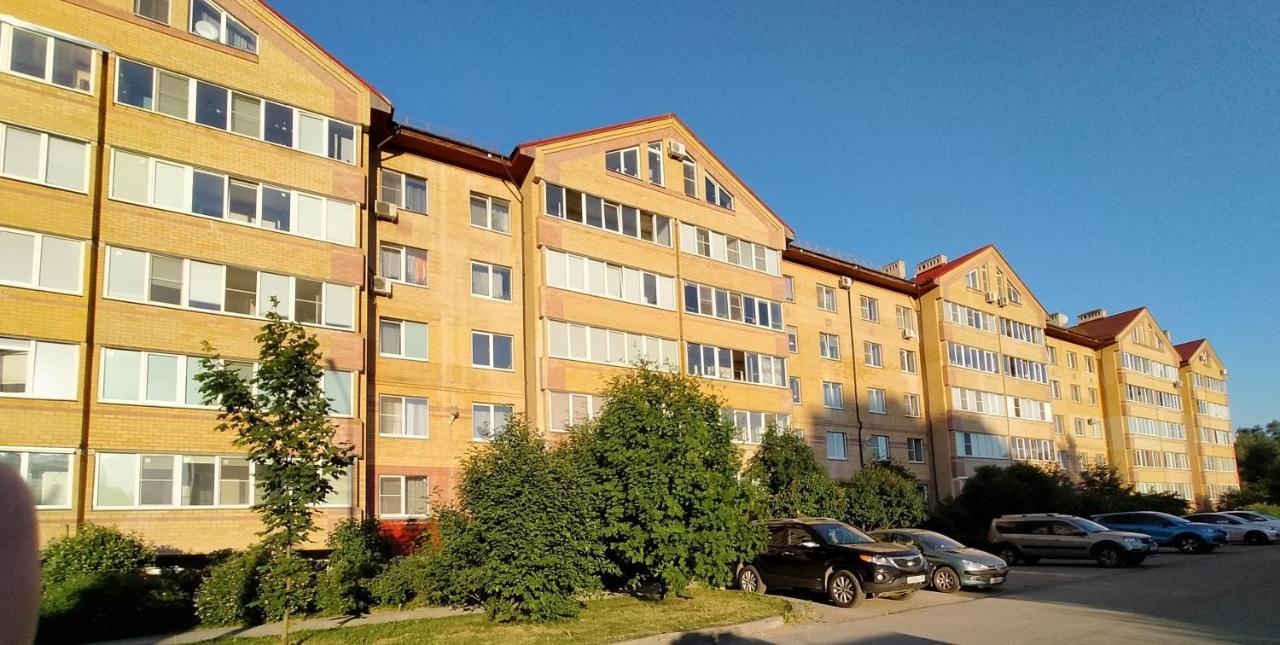 Apartamenty Riadom S Centrom Goroda Novgorod Exteriör bild