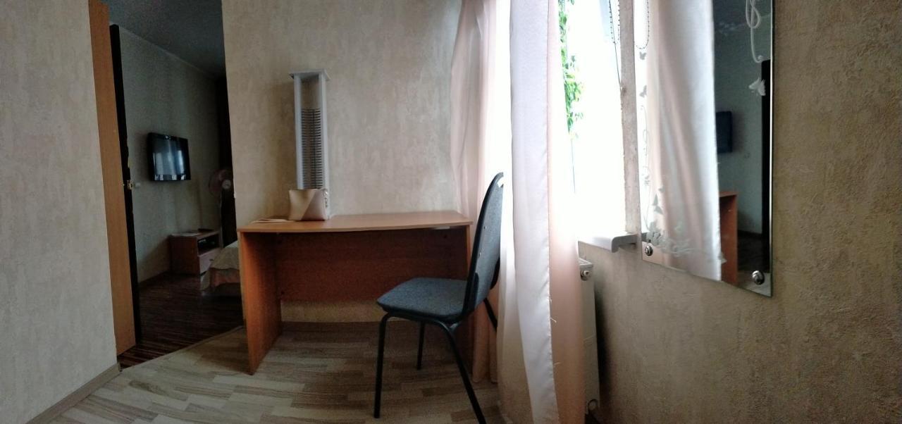 Apartamenty Riadom S Centrom Goroda Novgorod Exteriör bild